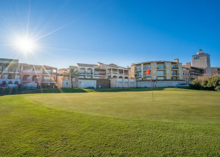 Apartment Le Village - C0363 By Interhome Saint-Raphaël